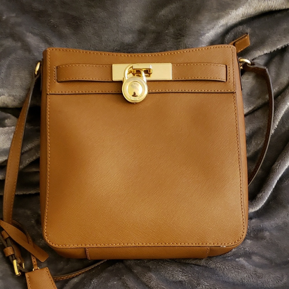 Mk cross body